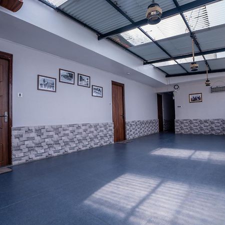 Darjeeling Guest House Deluxe Екстер'єр фото