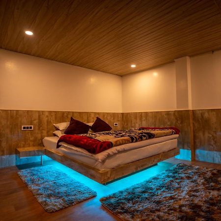 Darjeeling Guest House Deluxe Екстер'єр фото
